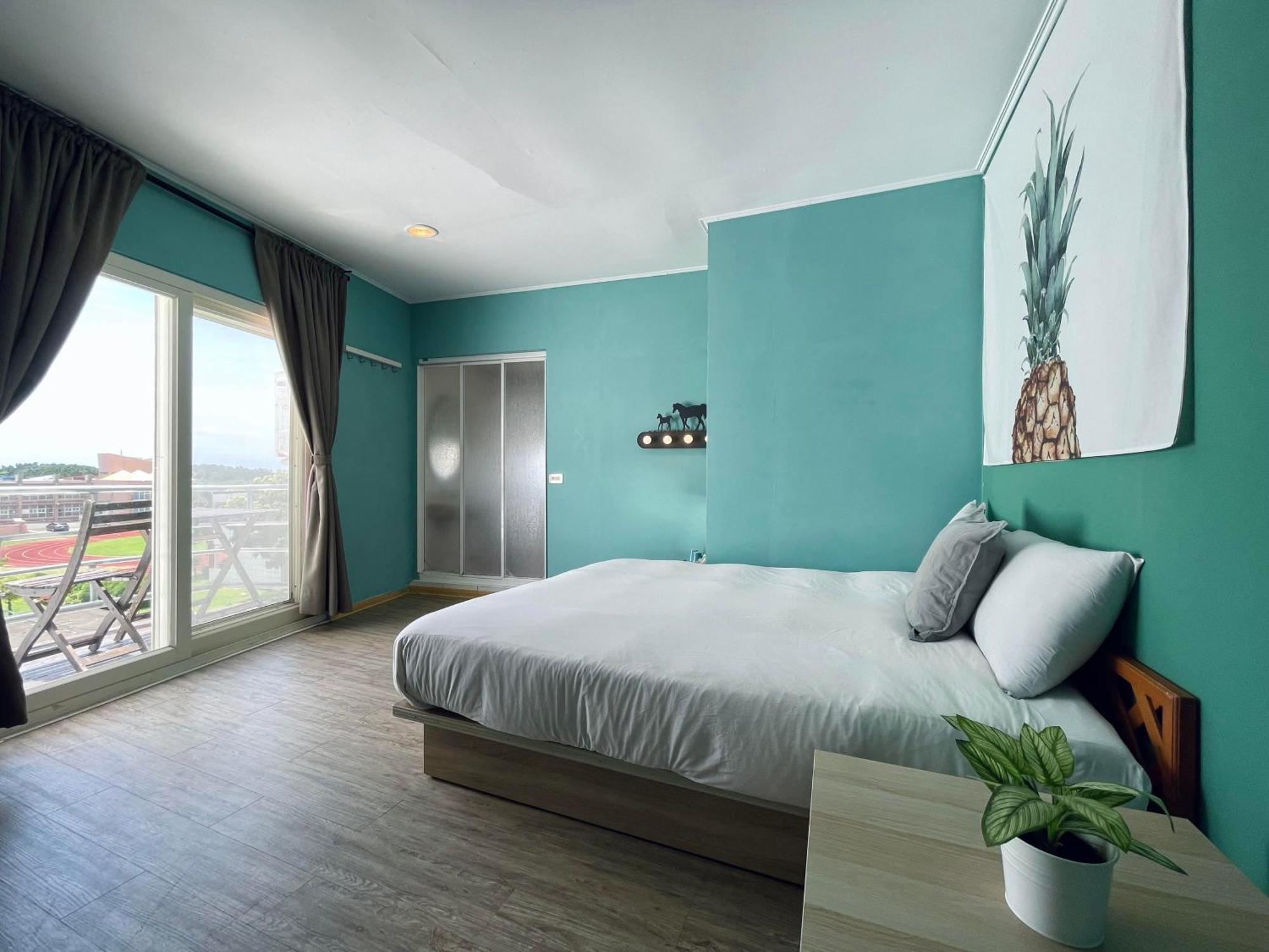 海中天旅店 Sea Of The World B&B Кеньдін Екстер'єр фото
